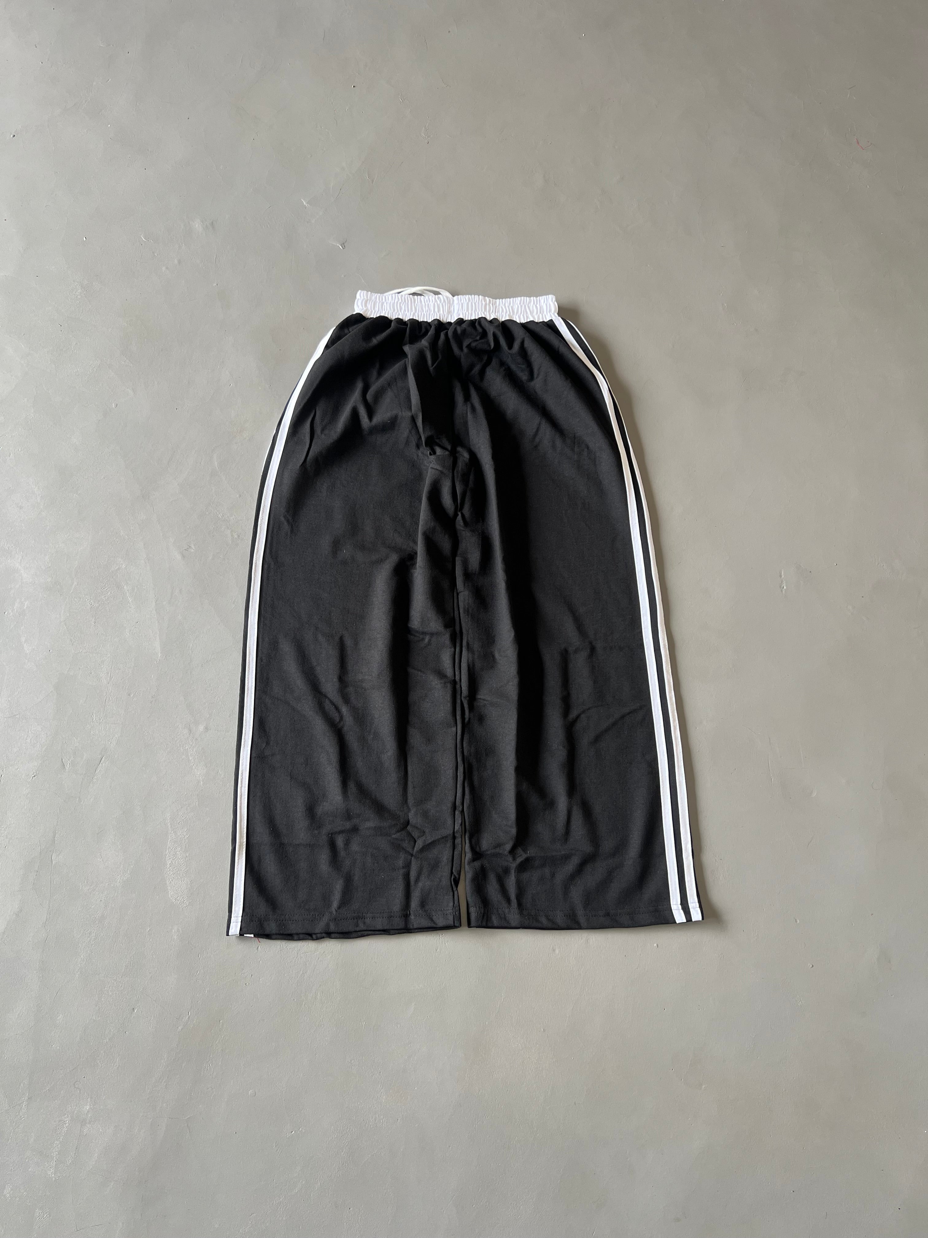 Striped sweat pants