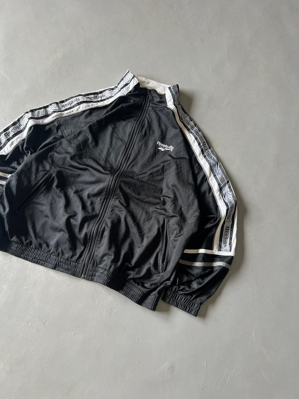 REEBOK JACKET