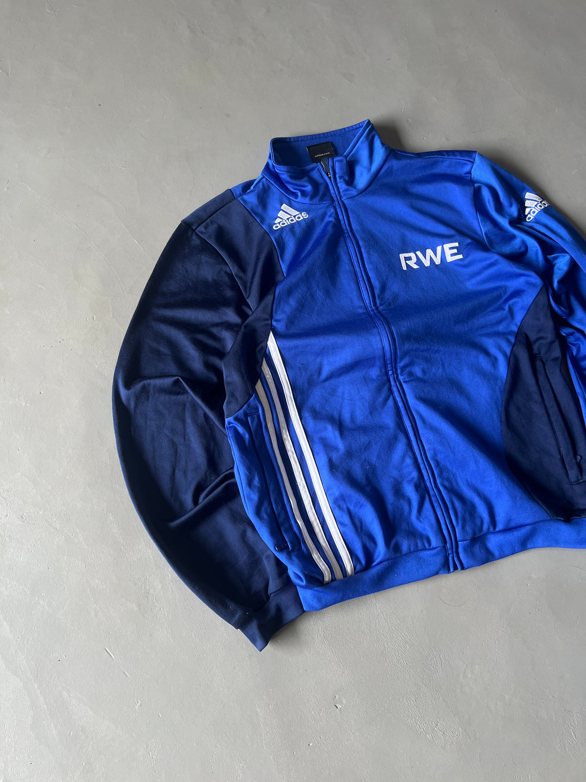 ADIDAS JACKET